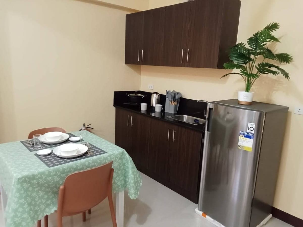 🏢 FOR RENT – FULLY FURNISHED CONDO-STYLE APARTMENT - photo 2