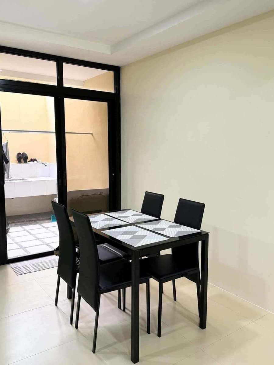 ✔️ Townhouse Apartment For Rent/Leese - photo 2