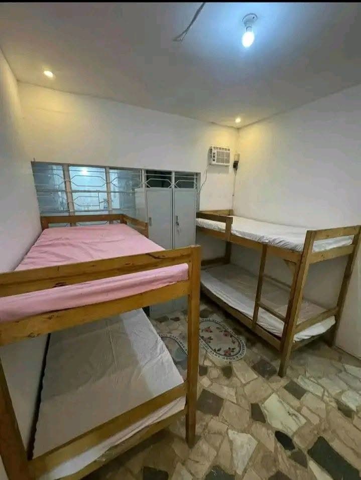 MALE BED SPACE NEAR PERPETUAL OCAMPO GATE. - photo 1