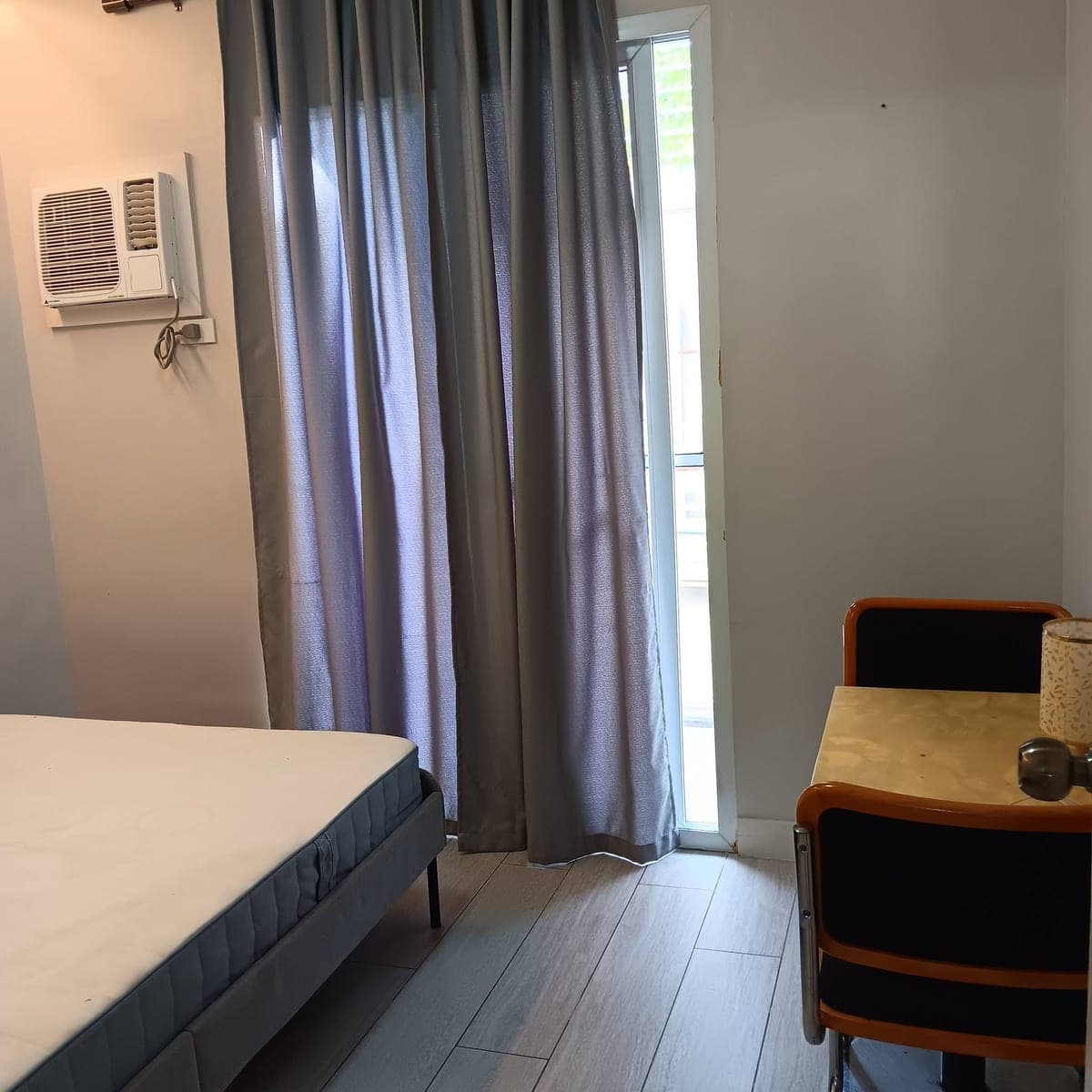 For rent: Condominium inside BF Homes Las Pinas near Southville Int'l School. FA: 43.25sqm, 2BR, 1T&... - photo 3