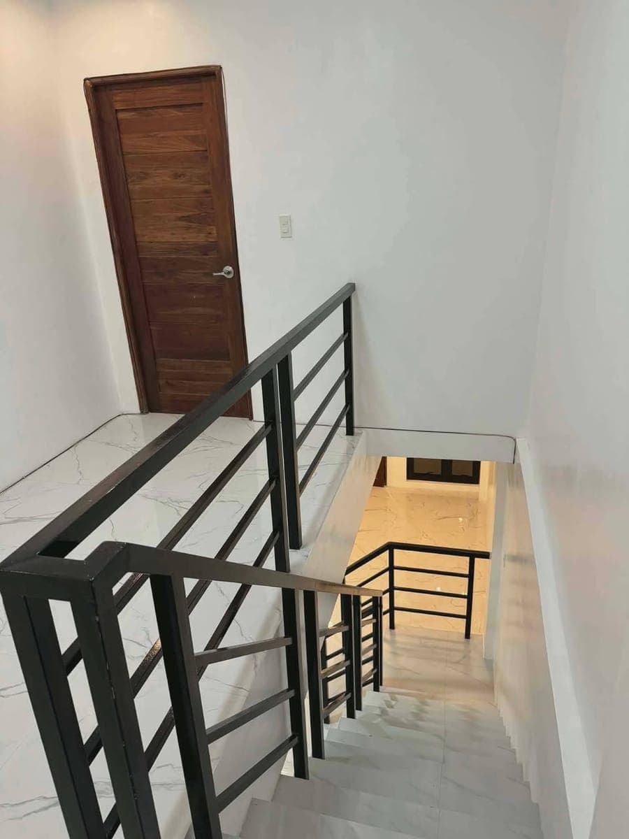 TOWNHOUSE FOR RENT ‼️ - photo 1