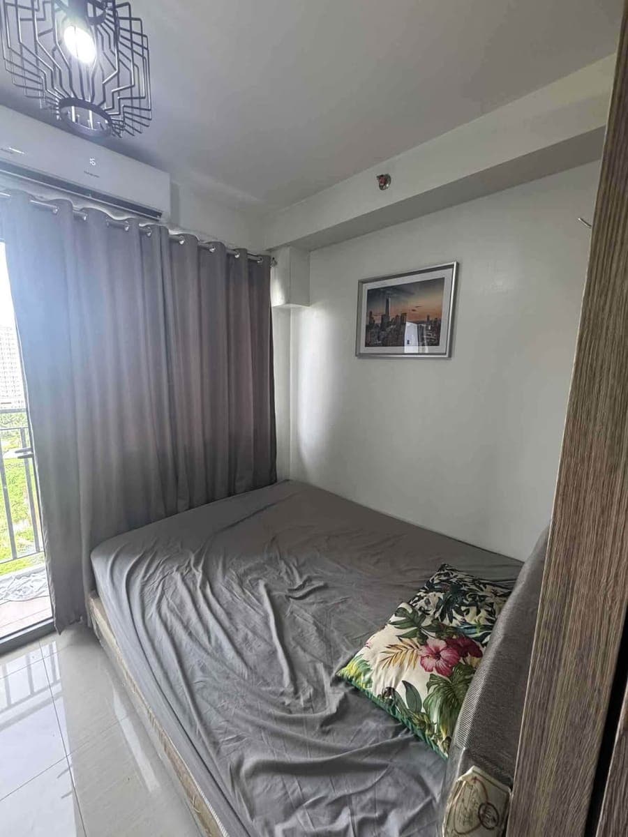 - SHORE 2 RESIDENCES FOR RENT - AVAILABLE ON JULY 6 onwards - photo 2
