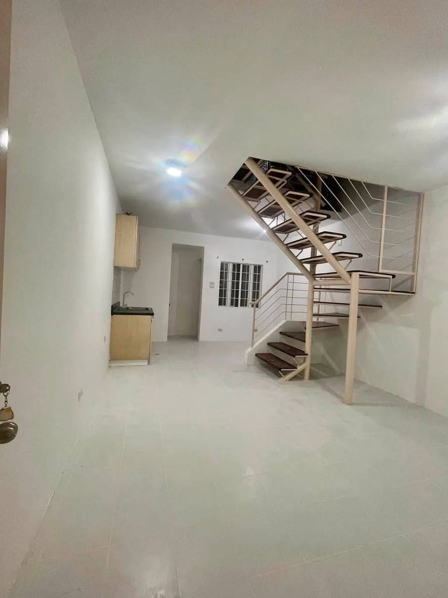🏠 SPACIOUS TOWNHOUSE FOR RENT – ROYAL SOUTH VILLAGE! - photo 3