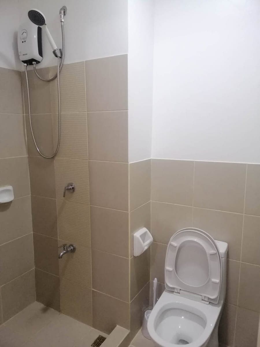 **SOUTH RESIDENCES | ₱12.4K ALL-IN FULLY FURNISHED 1BR** - photo 5