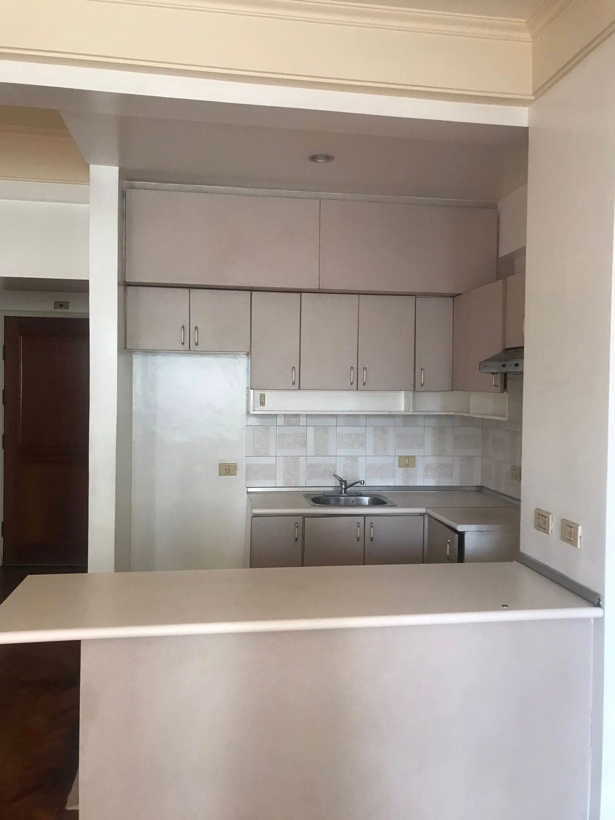 Asia Tower, Makati - photo 1