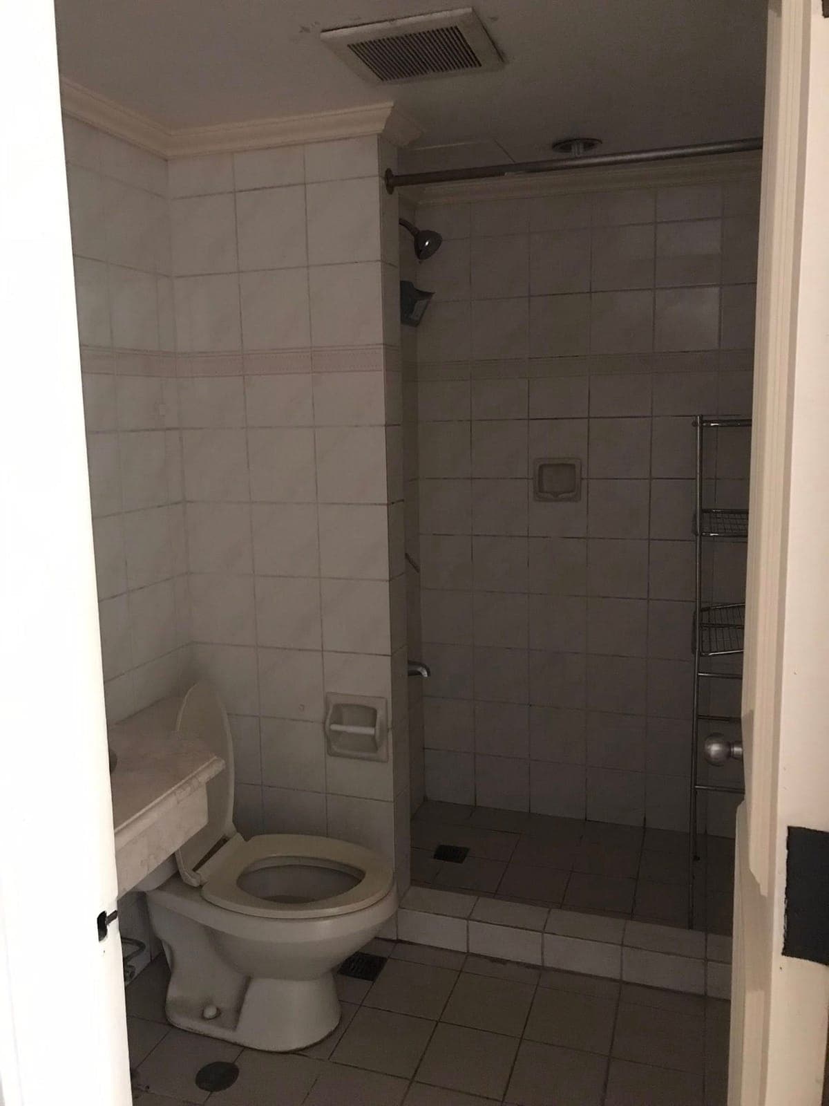 Asia Tower, Makati - photo 4