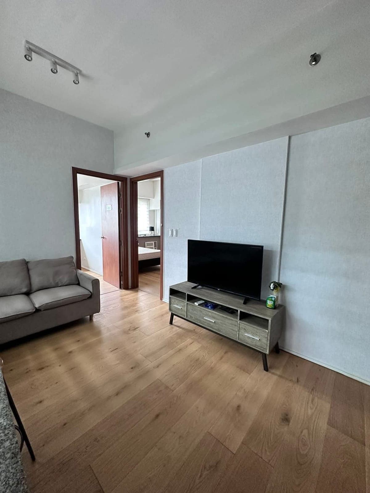 FOR RENT/LEASED - photo 2