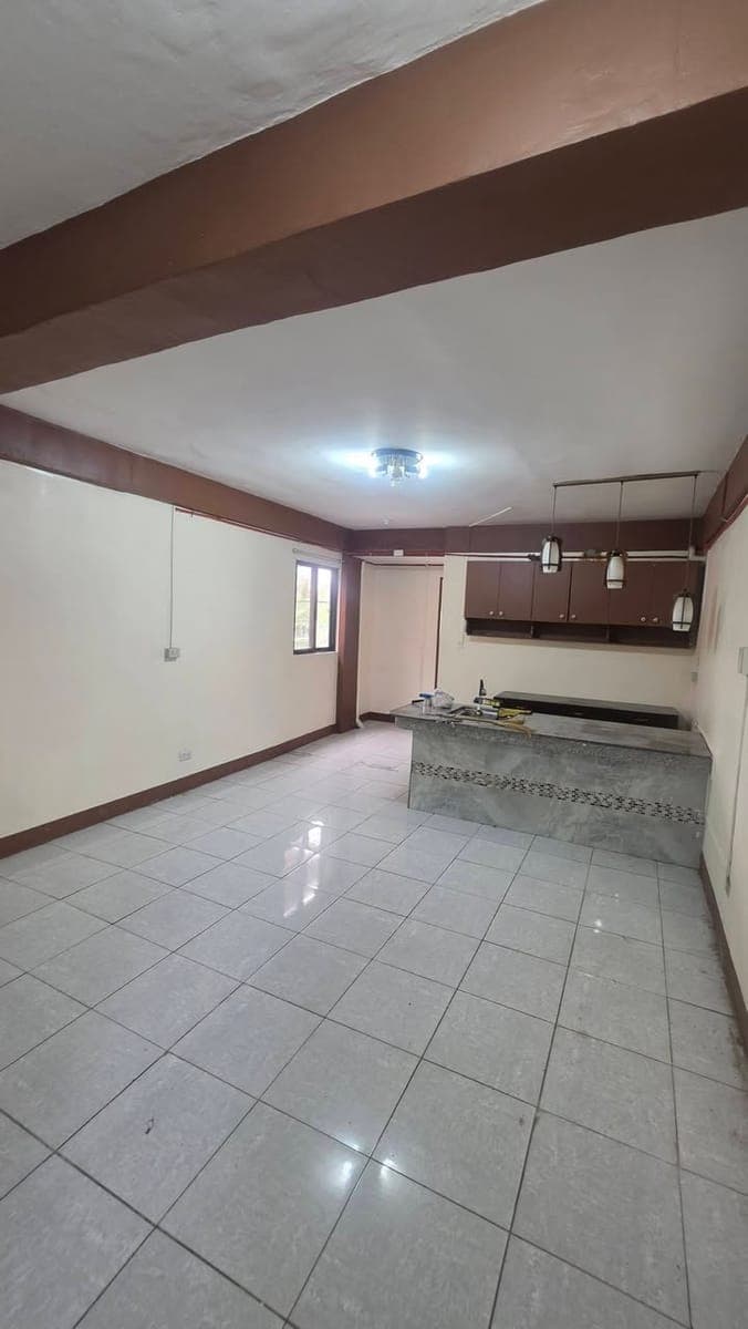 APARTMENT FOR RENT - photo 1