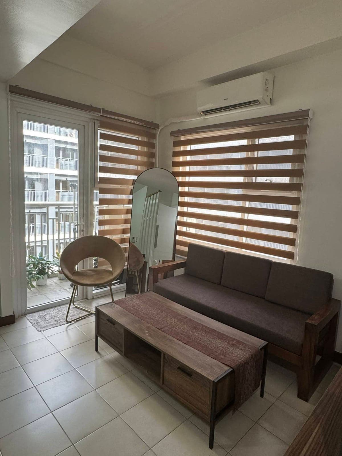1 Bedroom Condo Unit For Rent in Paseo De Roces - photo 2