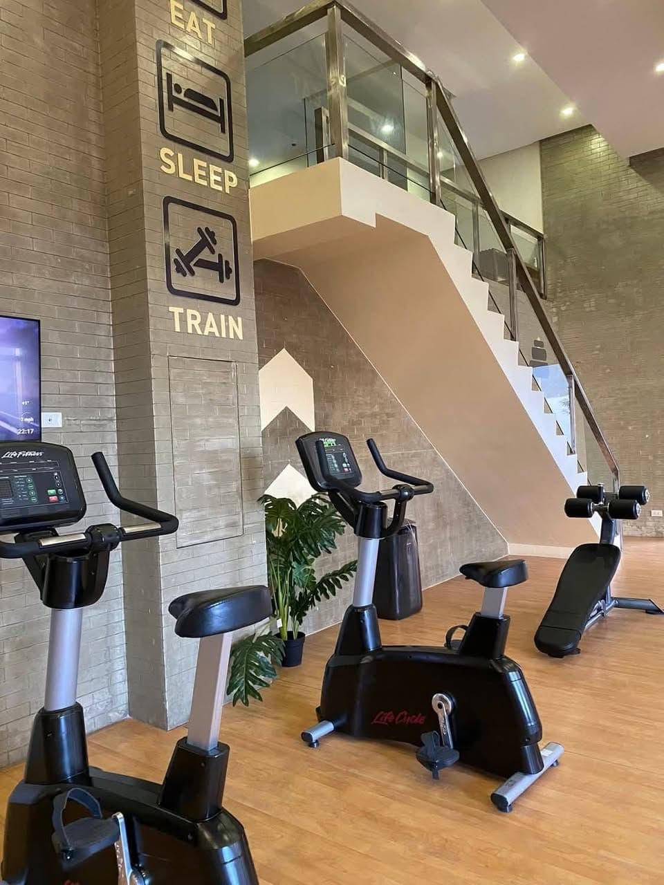 FOR RENT: Two bedroom unit at San Antonio Residence – Makati - photo 1