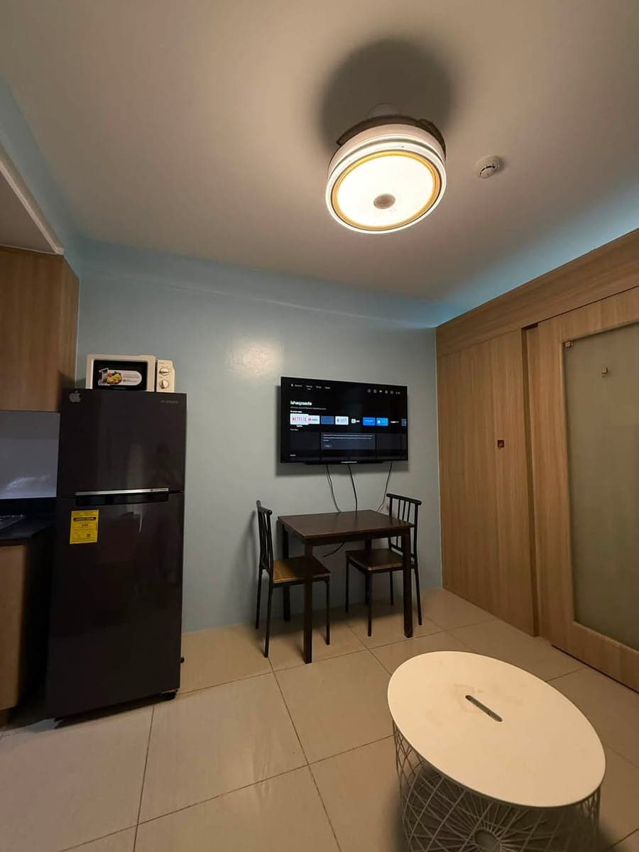 - SHORE RESIDENCES FOR RENT - OPEN for 3 to 6 MONTHS CONTRACT - photo 5