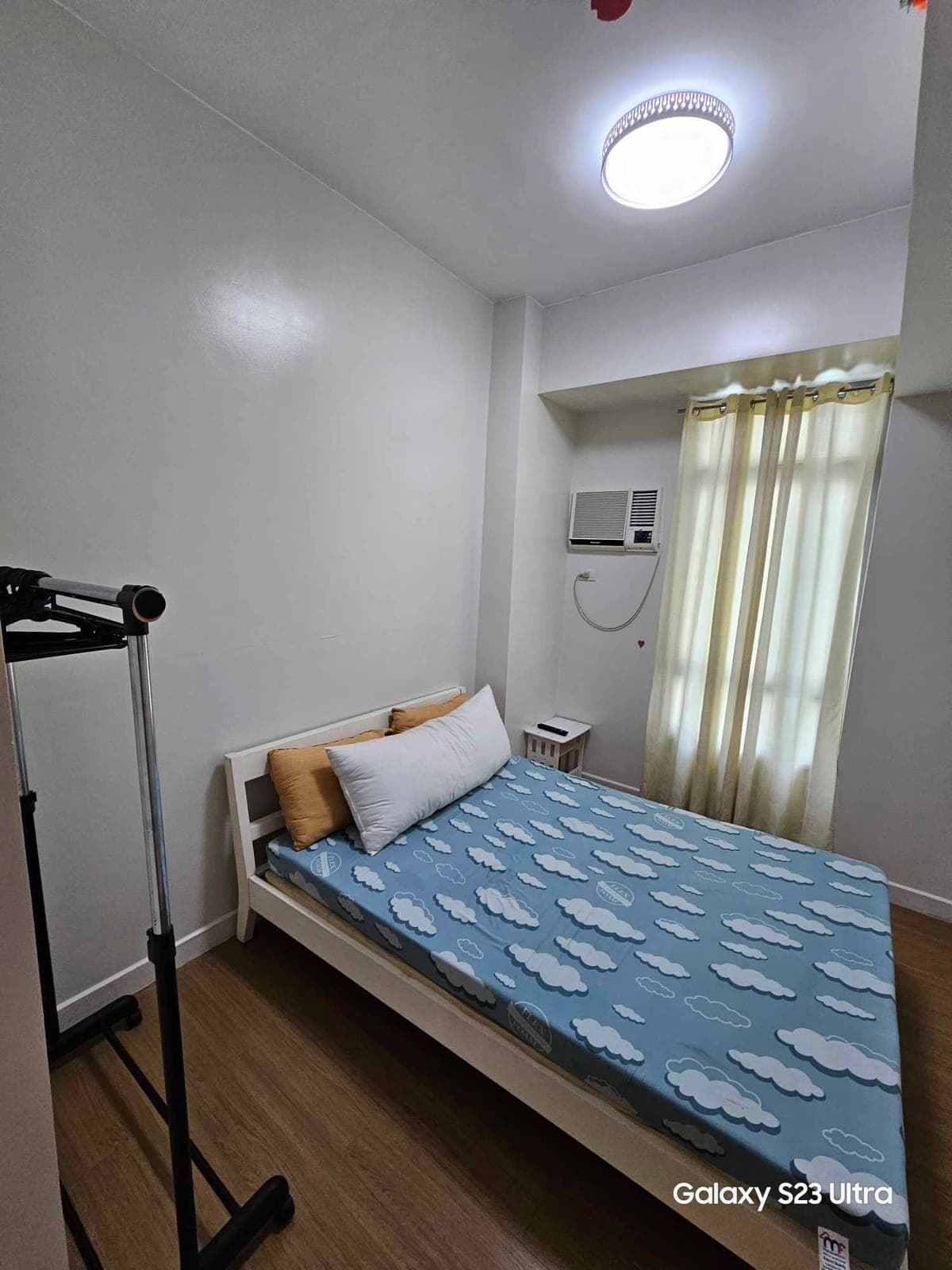 SALCEDO SQUARE – CONDO UNIT FOR RENT - photo 2