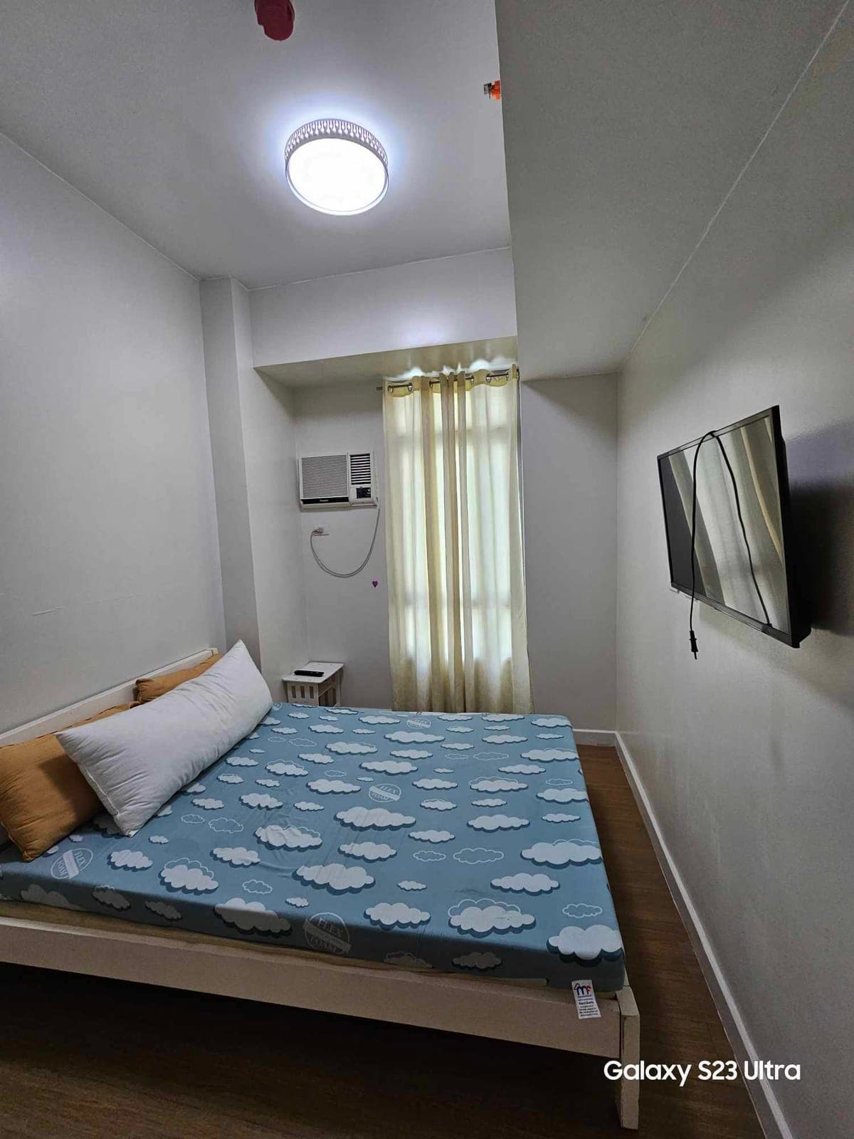 SALCEDO SQUARE – CONDO UNIT FOR RENT - photo 5