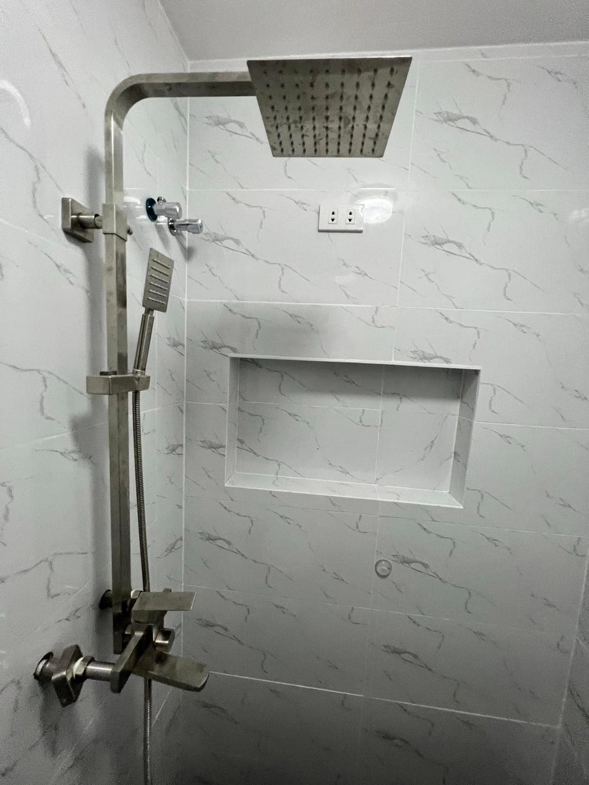 📢 For Rent: One-Bedroom Unit - photo 3