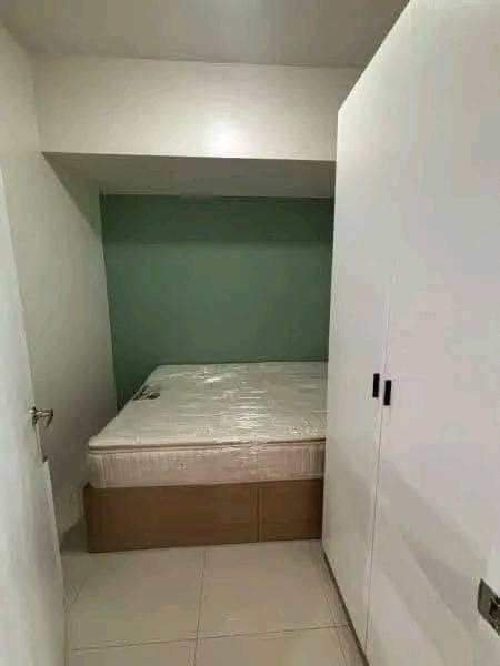 30k Monthly for 2BR in 100 West Makati City‼️‼️ - photo 1
