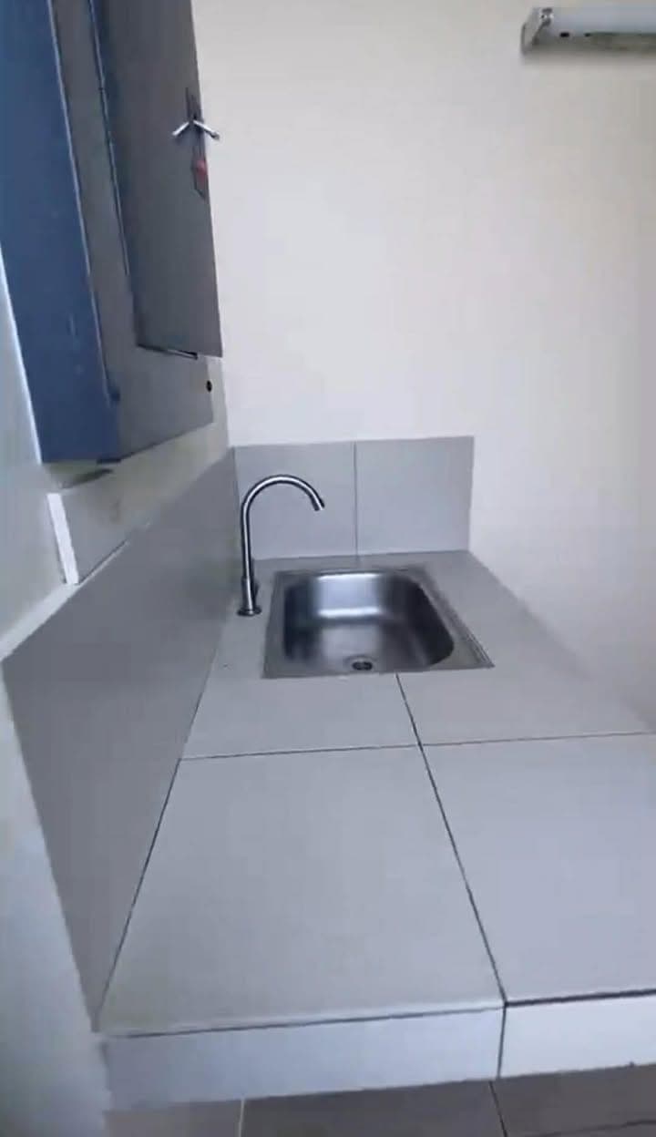 **AFFORDABLE Loft Bedspace in San Antinio, MAKATI CITY!** - photo 4