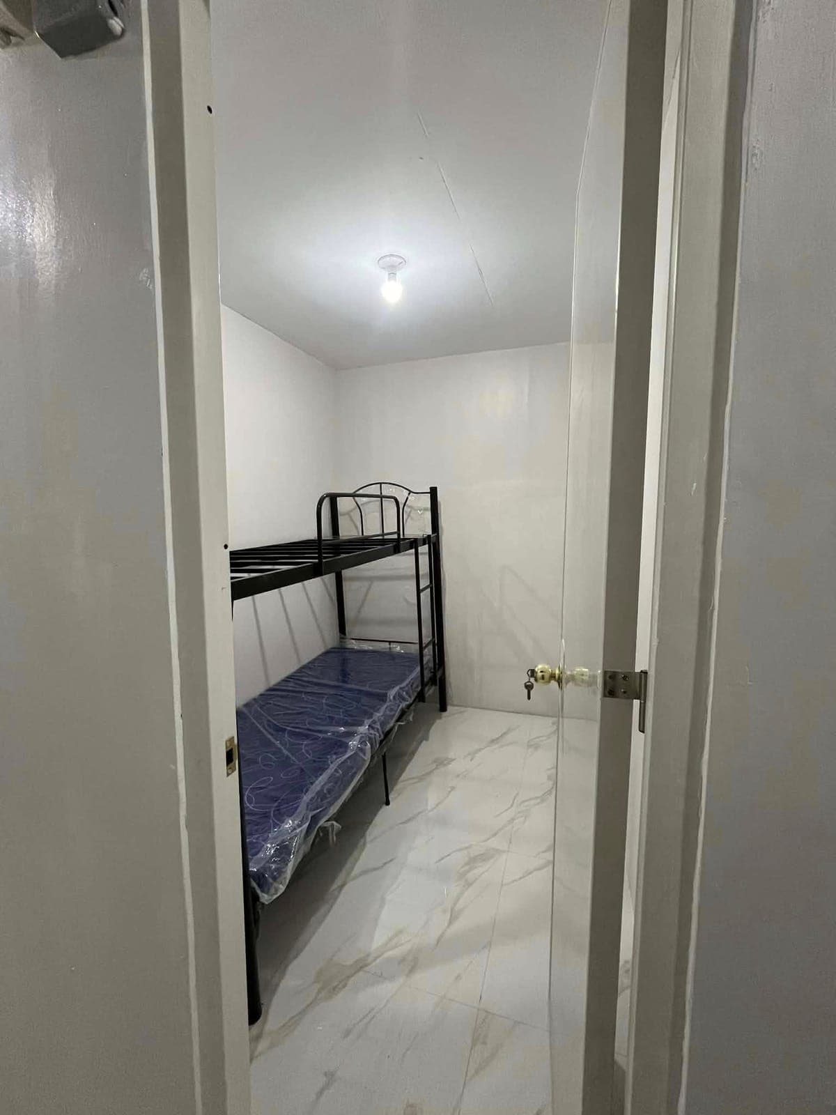 NEW RENOVATE 2 UNITS AVAILABLE‼️ - photo 1