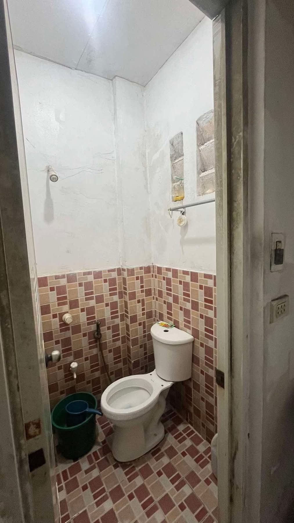 NEW RENOVATE 2 UNITS AVAILABLE‼️ - photo 5