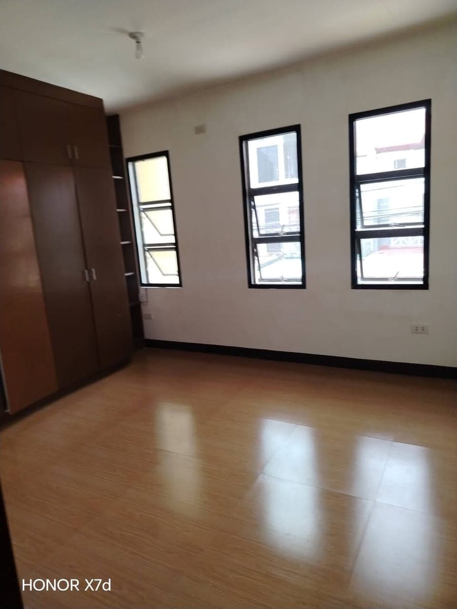 HOUSE FOR RENT - photo 3