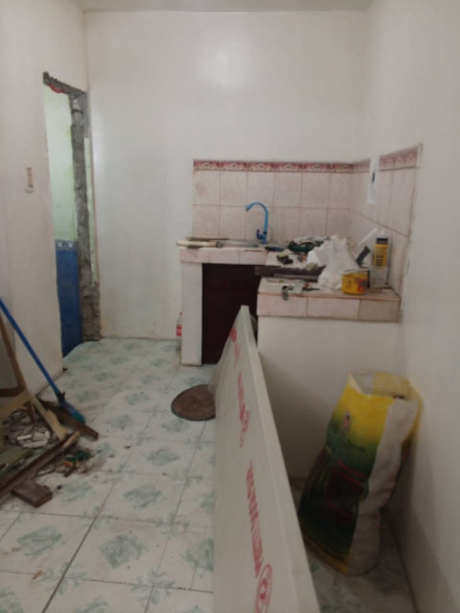 House for rent 3rd floor with roptop 3room 11k monthly 2deposit 1 month advance B2LOt12 Lucky homes... - photo 3