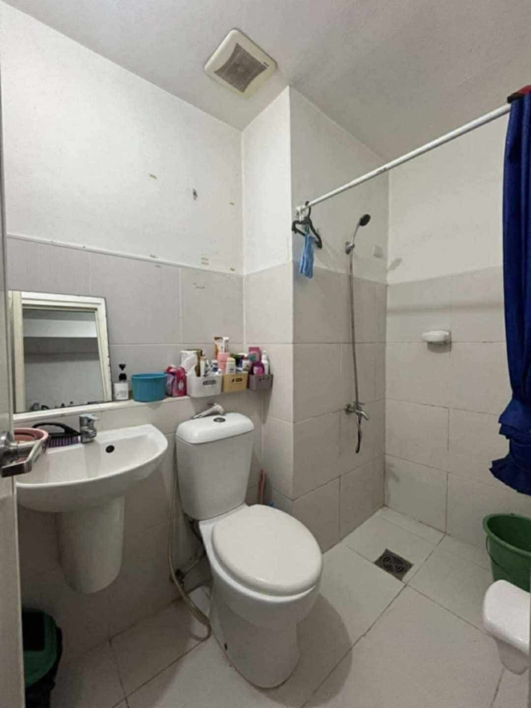 LOOKING FOR REPLACEMENT - photo 1