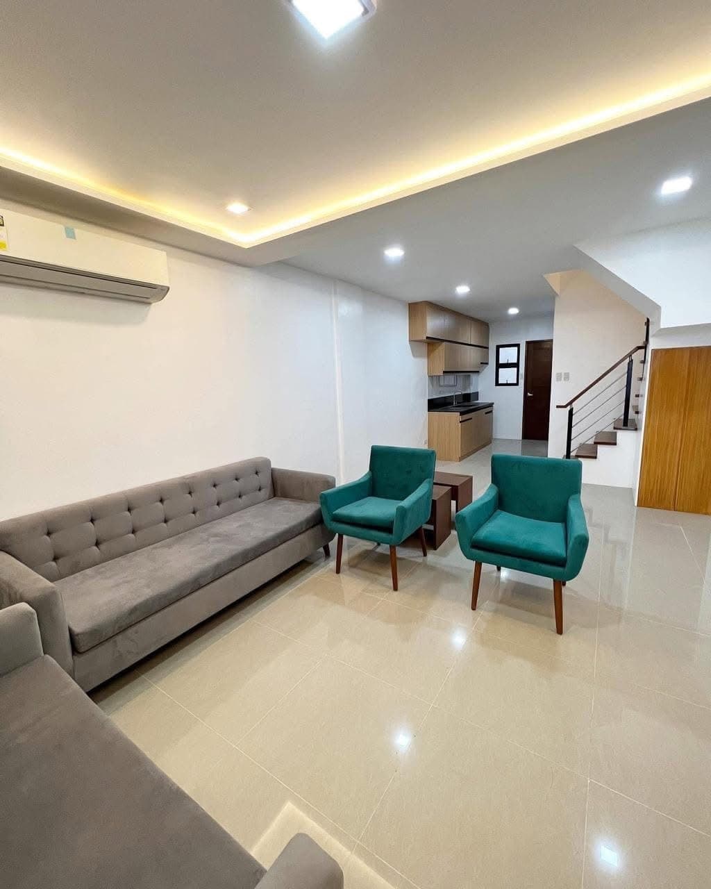 For Lease or Sale: 3-Storey Triplex House in Makati City - photo 15