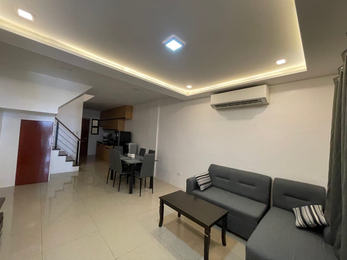 For Lease or Sale: 3-Storey Triplex House in Makati City - photo 26