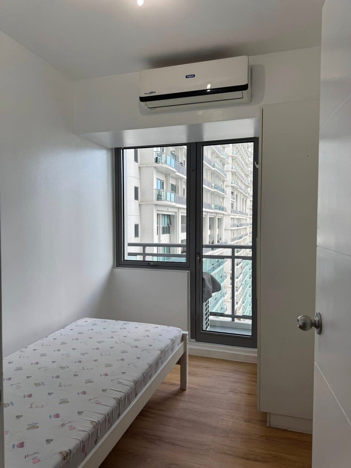 FURNISHED ACQUA SUTHERLAND TOWER - 2 BEDROOM CONDO UNIT FOR RENT🏠 - photo 5