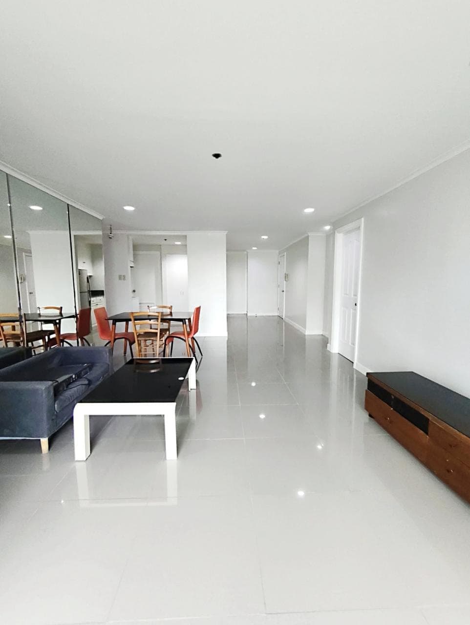 3 bedroom Condo for lease in Makati - photo 7