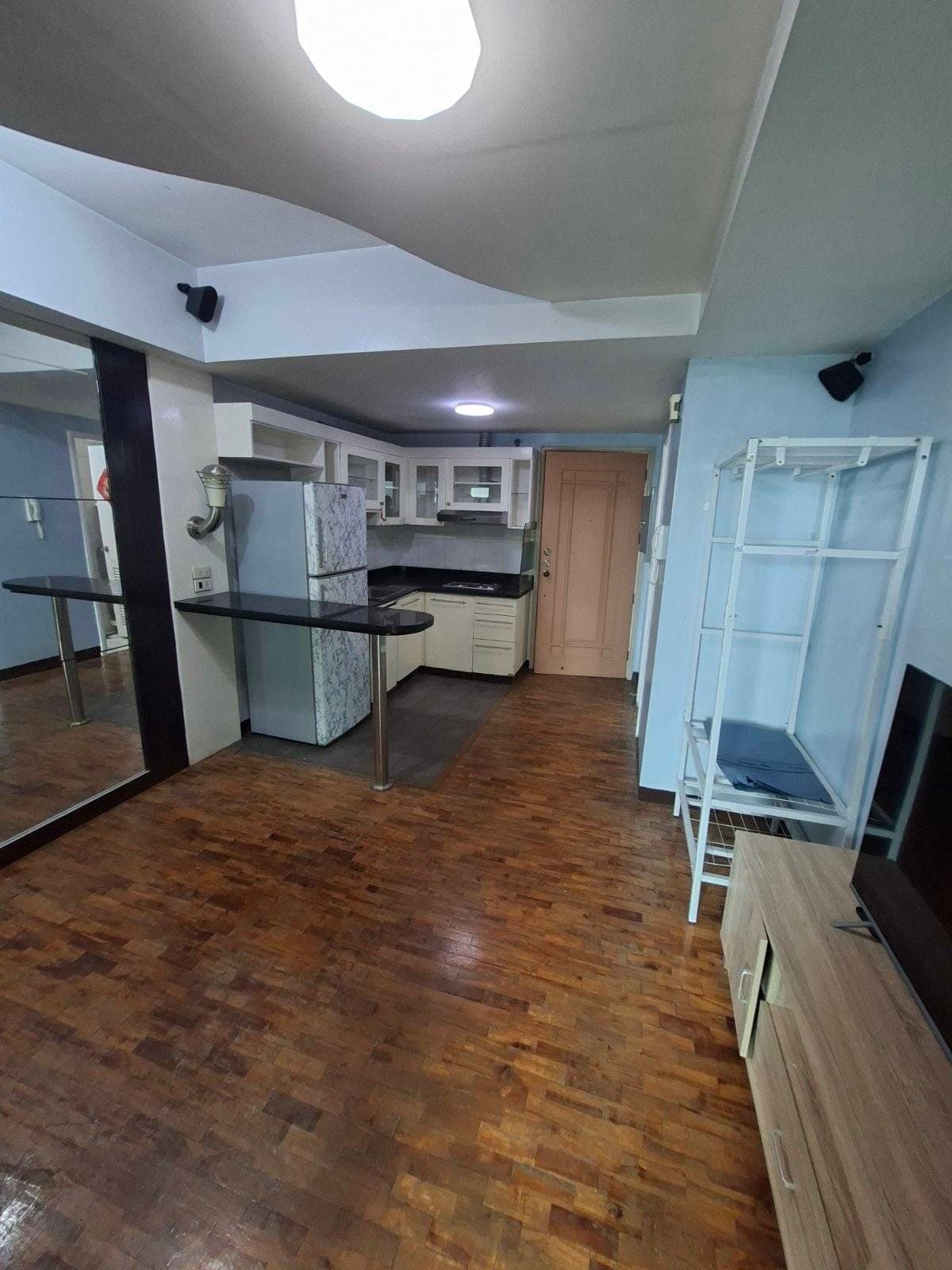 ORIENTAL GARDEN MAKATI CONDO - photo 8