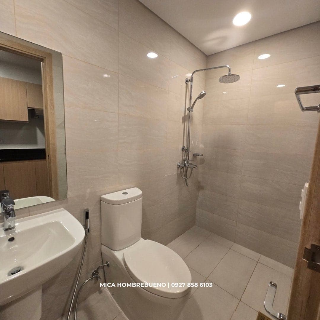 CONDO FOR LEASE! - photo 1