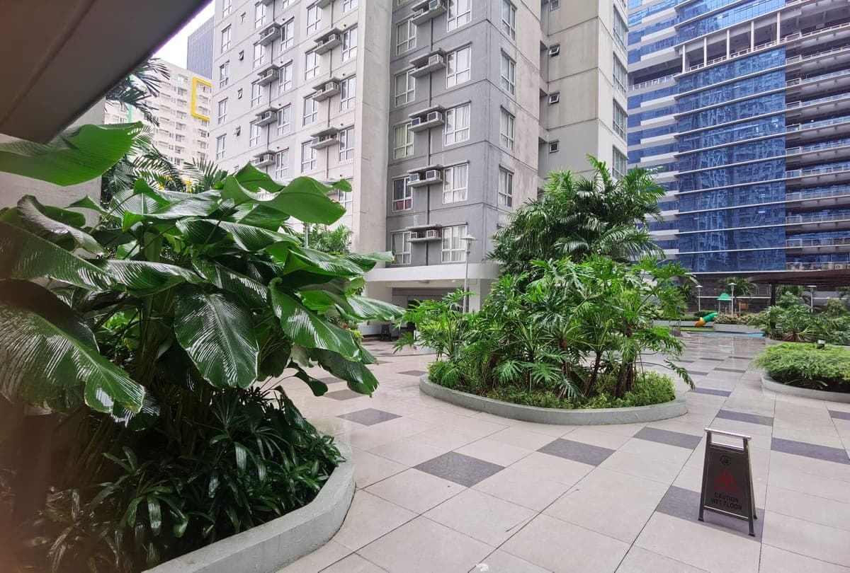 APRIL 2026 na at malayo ka pa din sa workplace mo? - photo 9