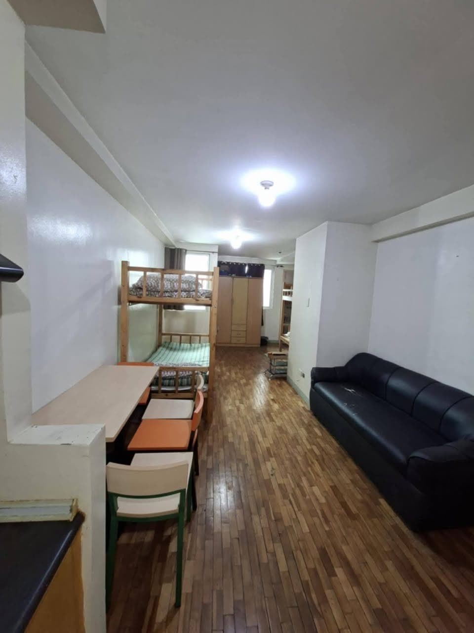 Oriental Garden Makati condo - photo 1