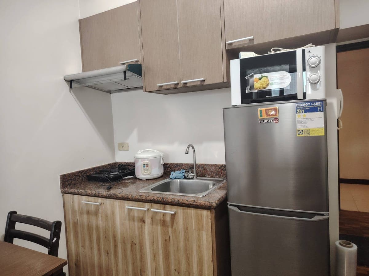 Studio Unit For Rent - photo 3