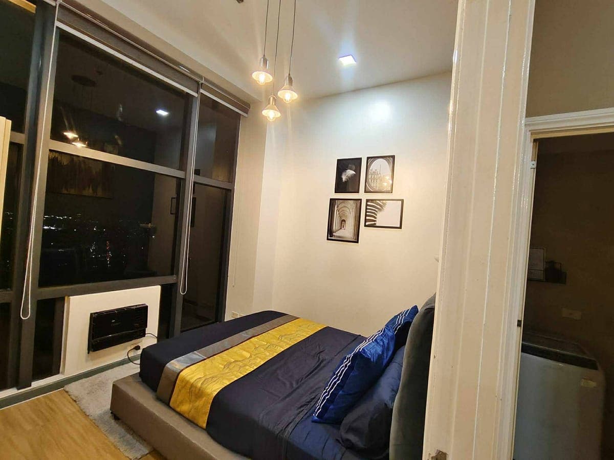 2bdrm gramercy residences 70sqm for 65k. This is penthouse unit. - photo 5