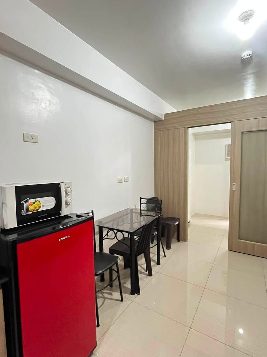 - SHORE RESIDENCES FOR RENT - available on July 17 onwards - photo 2