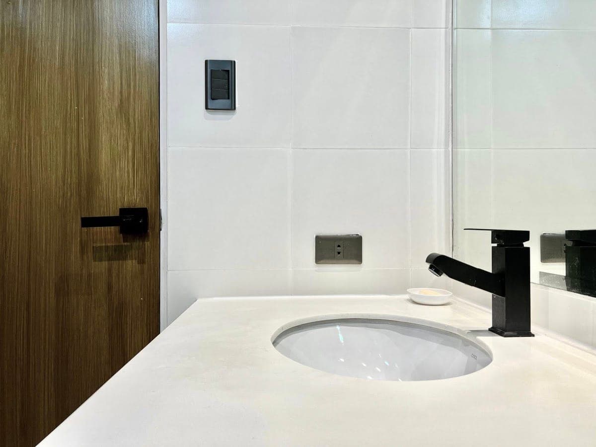 40 sqm Fully Furnished Studio – 8th Floor | Manhattan Square, Salcedo Village - photo 10