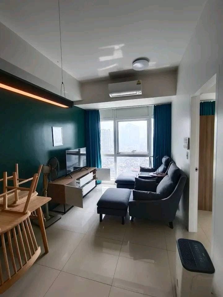 35K Monthly for 2BR in 100 West  Makati‼️ - photo 1