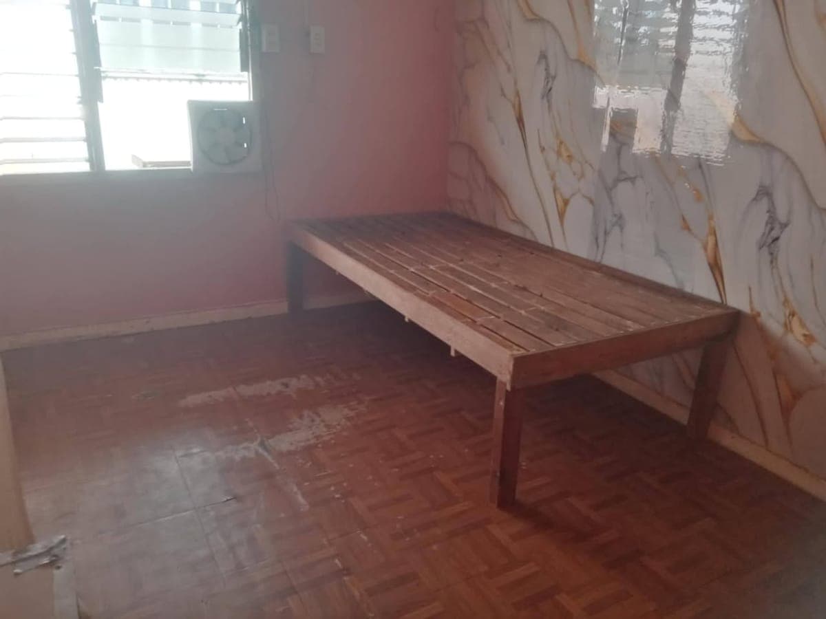 Room for rent with free wifi for two person only along San Isidro Pamplona uno las  Pinas city - photo 2
