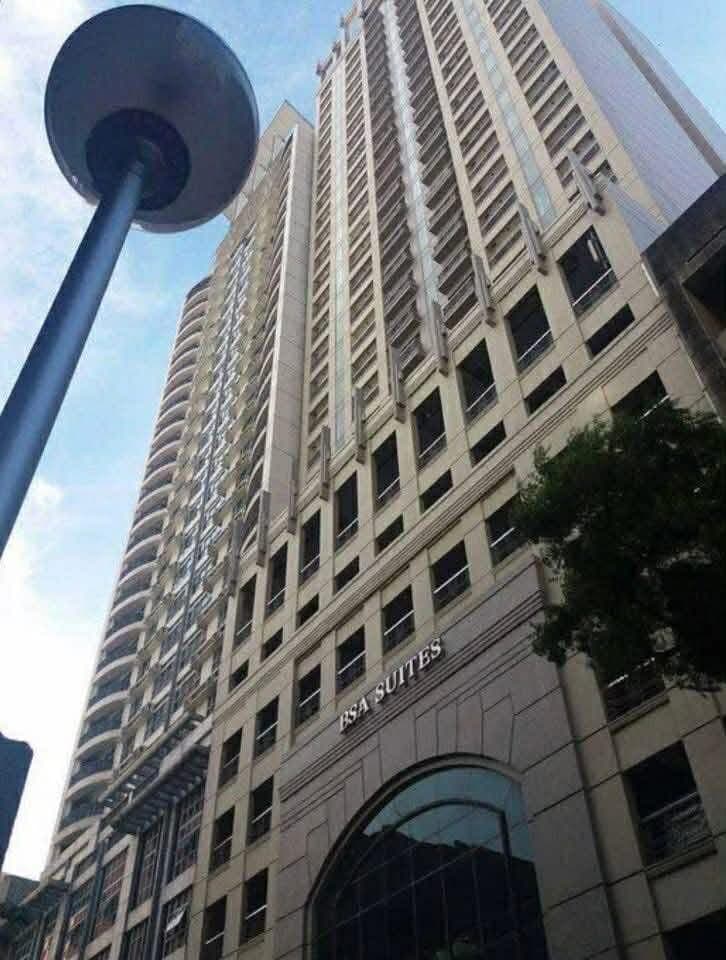 # **FOR LEASE: 1BR BSA Suite - Makati** - photo 5