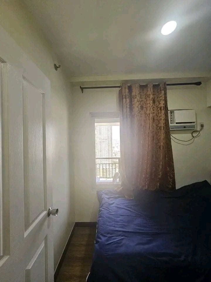 𝐅𝐎𝐑 𝐑𝐄𝐍𝐓 Two Bedroom with Balcony Unit in La Verti Residences - photo 12