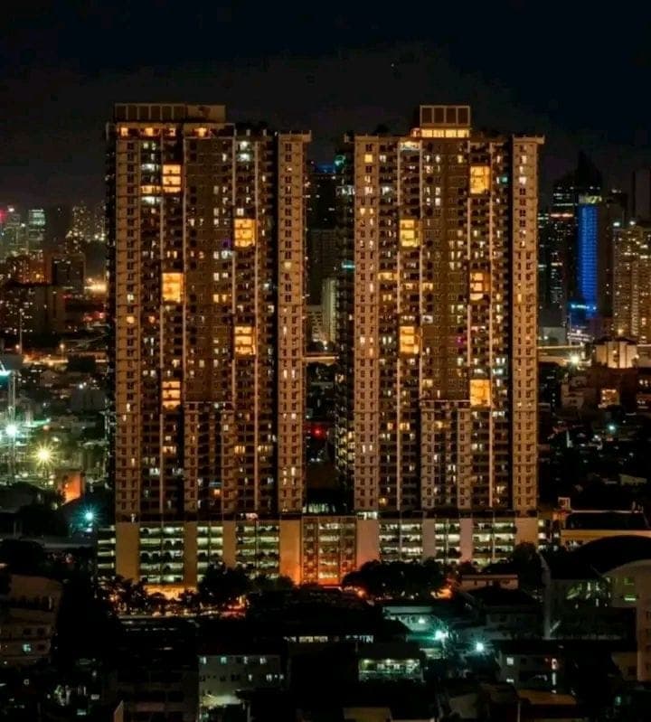 𝐅𝐎𝐑 𝐑𝐄𝐍𝐓 Two Bedroom with Balcony Unit in La Verti Residences - photo 7