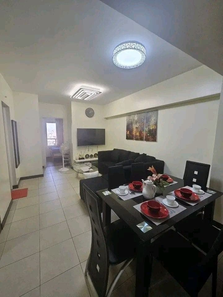 𝐅𝐎𝐑 𝐑𝐄𝐍𝐓 Two Bedroom with Balcony Unit in La Verti Residences - photo 8