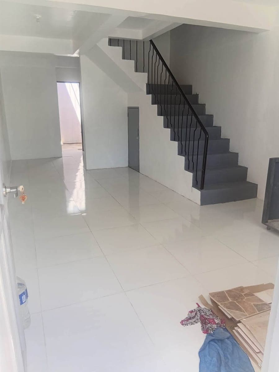 ‼️ 2 STOREY APARTMENT FOR RENT ‼️ - photo 2