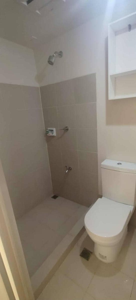 🏡 FOR RENT | FULLERTON SUITES 1 - photo 1