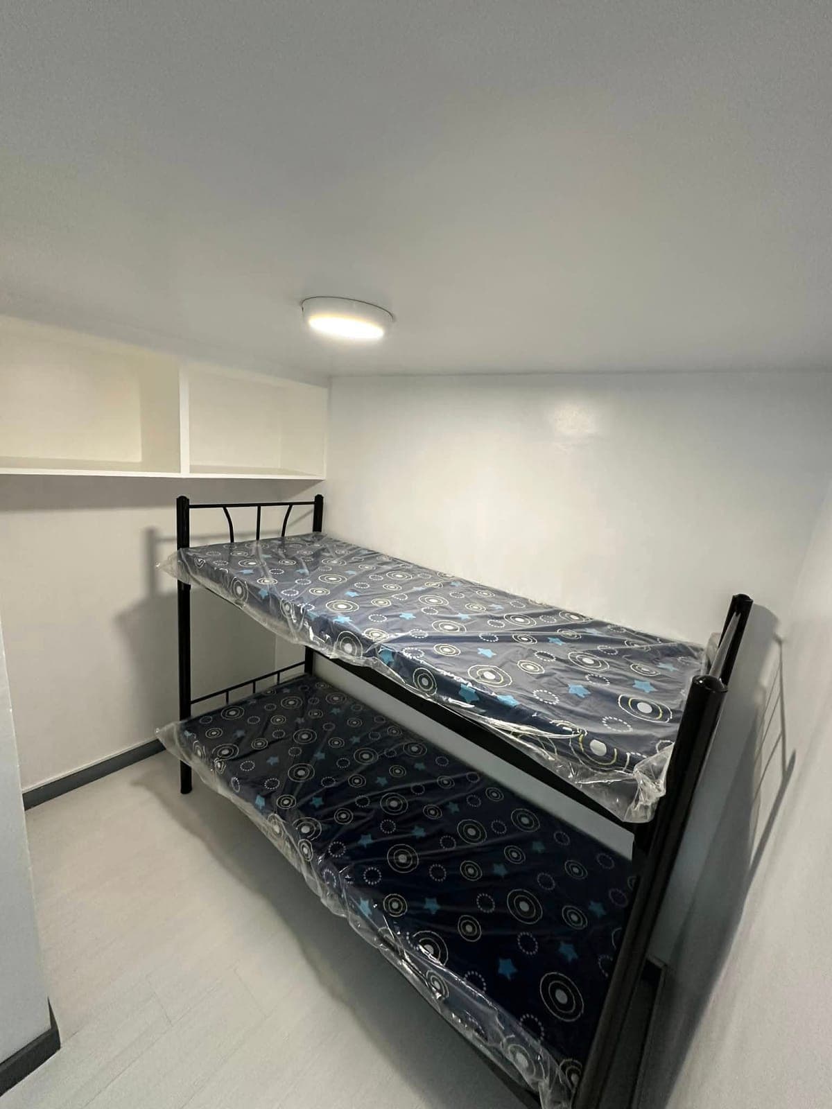 ‼️‼️‼️📢FEMALE CONDO BEDSPACE  for rent! - photo 1