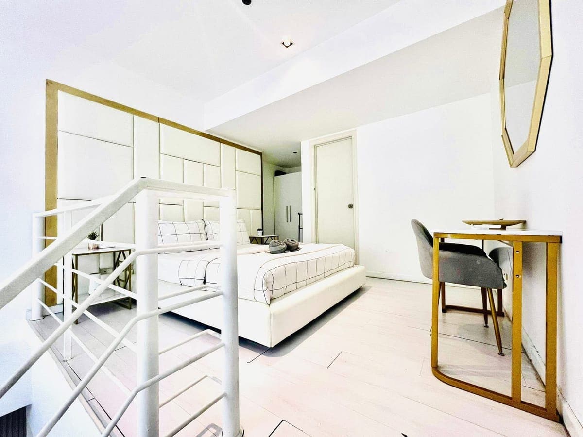 𝐅𝐎𝐑 𝐋𝐄𝐀𝐒𝐄 𝐀𝐍𝐃 𝐒𝐀𝐋𝐄: 𝐓𝐇𝐄 𝐆𝐑𝐀𝐌𝐄𝐑𝐂𝐘 𝐑𝐄𝐒𝐈𝐃𝐄𝐍𝐂𝐄𝐒 - photo 1