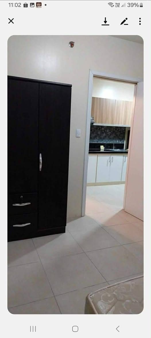 For lease and sale - photo 1