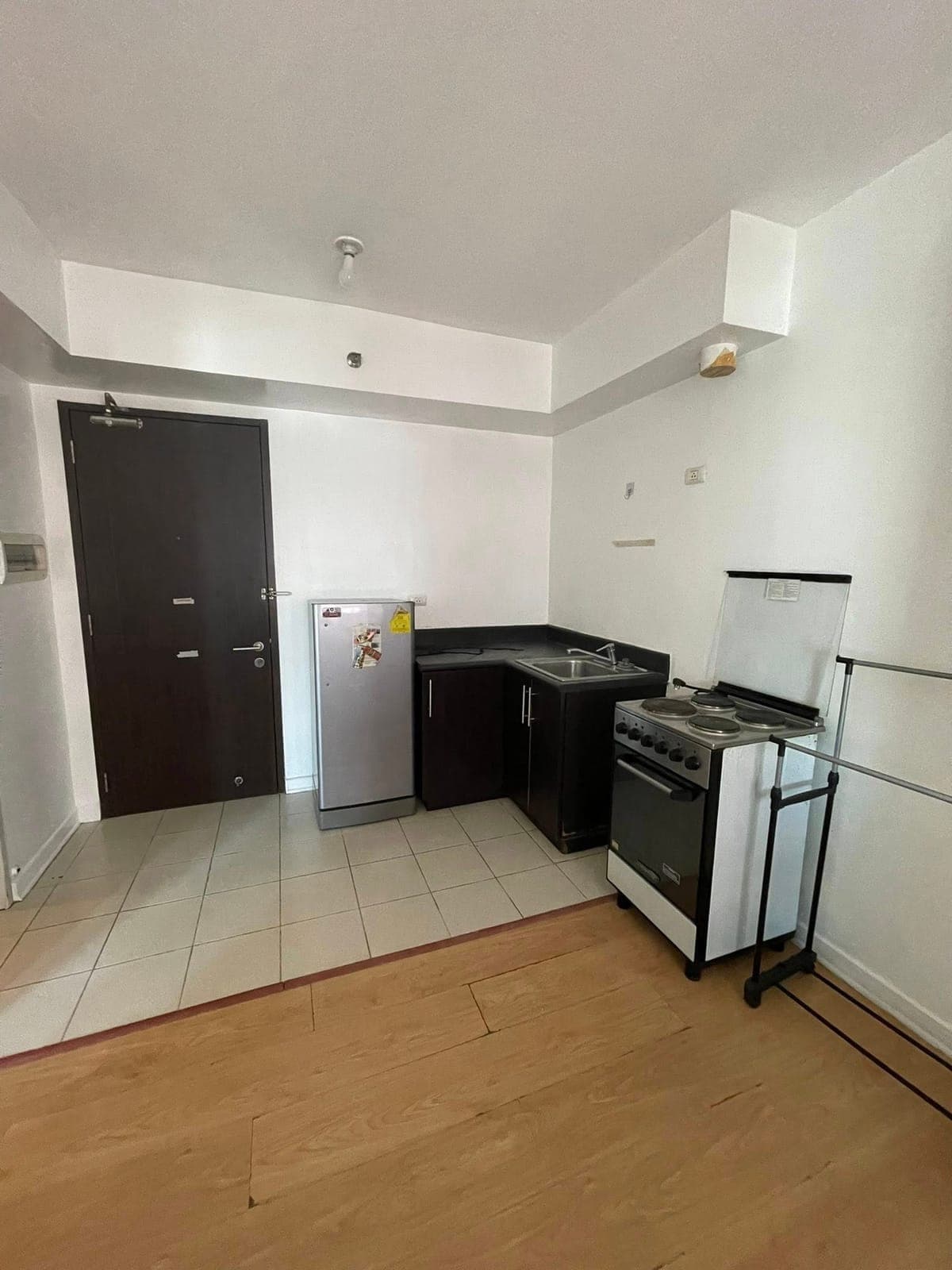 🏙️ Find Your Perfect Spot in Makati - photo 16