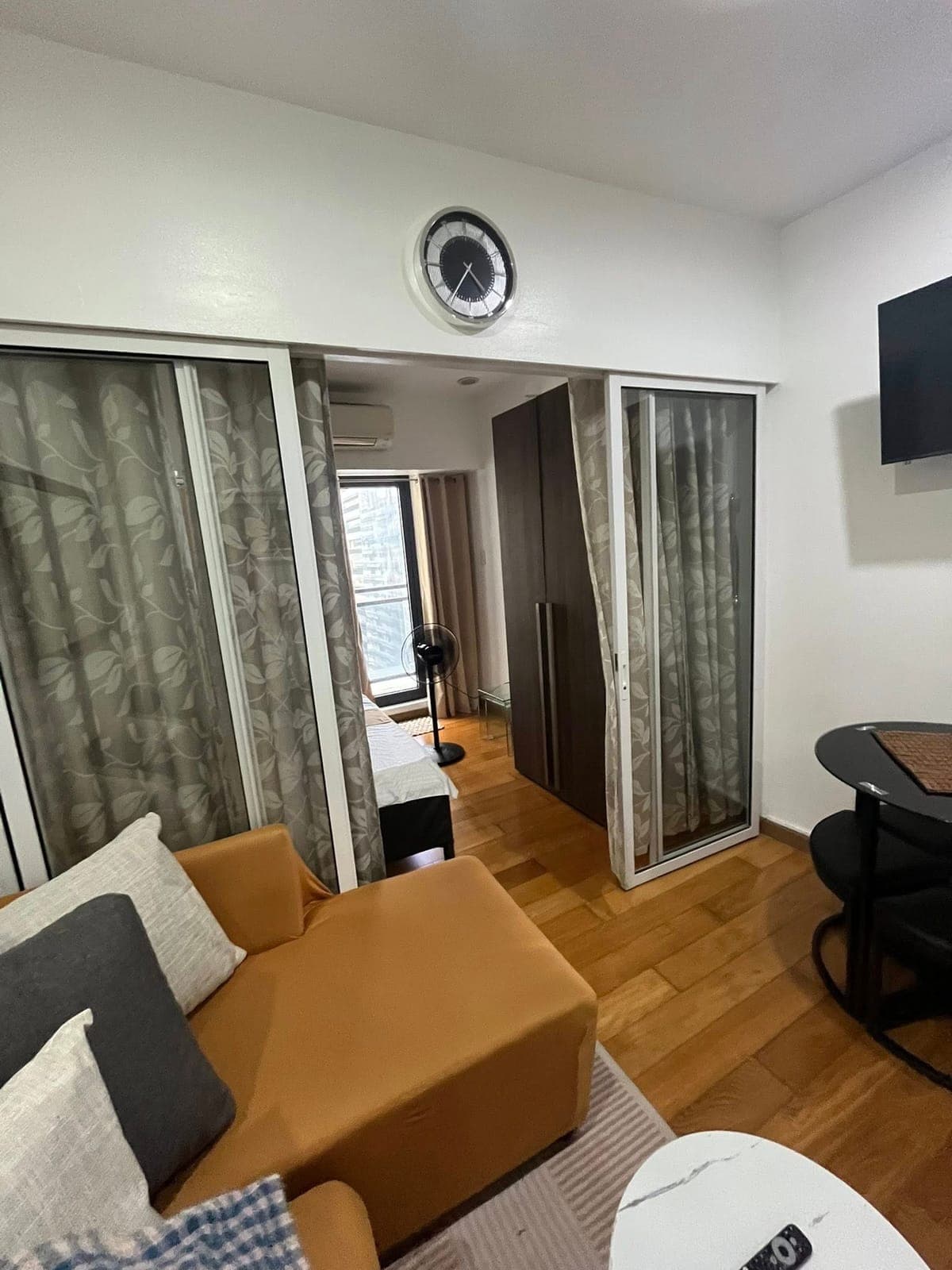 Condo for rent - photo 10